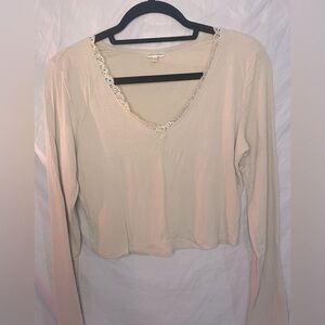 Women’s ribbed long sleeve top